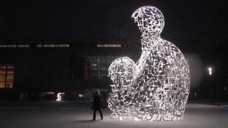 Jaume Plensa: Body of Knowledge, 2010. Campus der Goethe Universität, Frankfurt am Main.